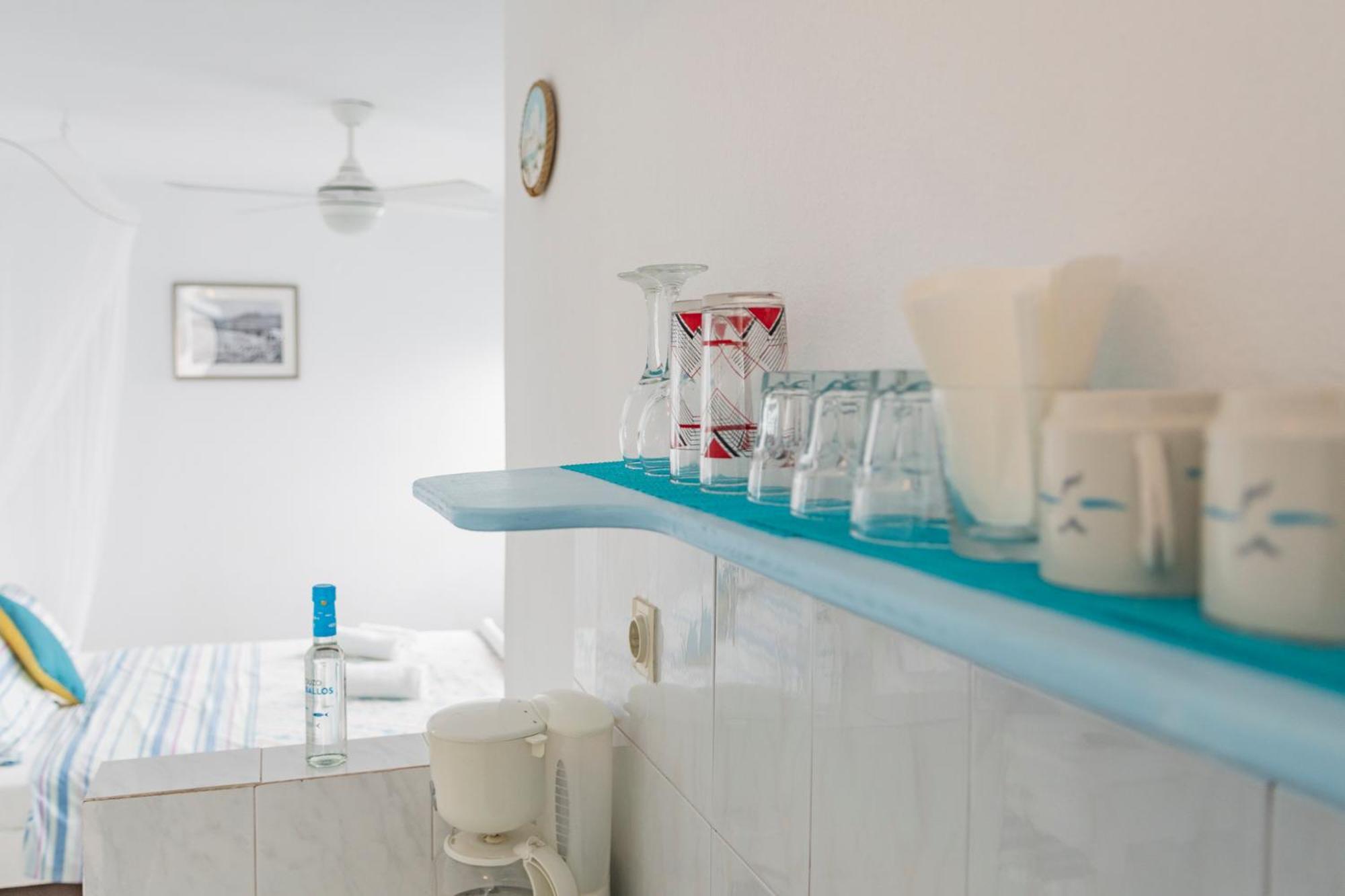 Paroscarmel Studio-Apartment Logaras Buitenkant foto
