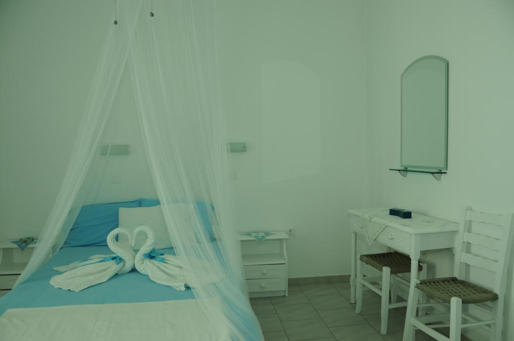 Paroscarmel Studio-Apartment Logaras Kamer foto